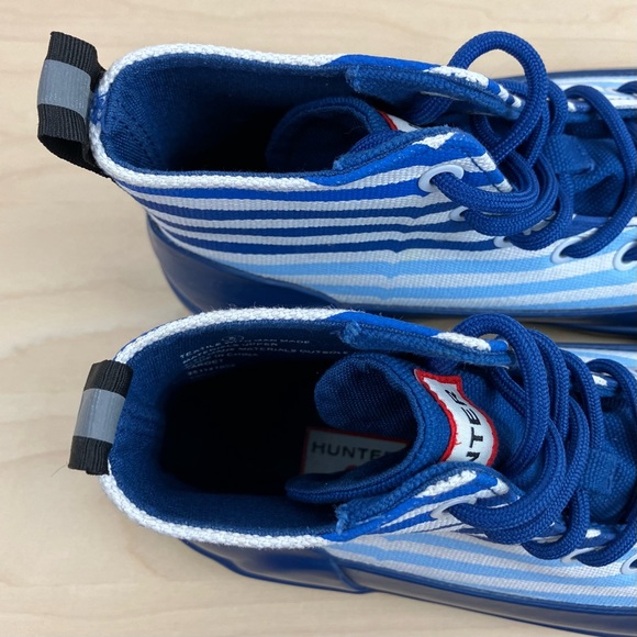 Hunter Kids Size 5.0 Target Blue & White Striped Rain Ankle Boots Lace Up - Picture 9 of 11